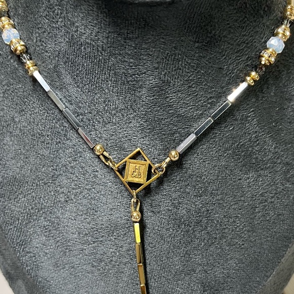Hillberg & Berk Y NECKLACE natural stones, hematite, Swarovski crystals, gold - Picture 2 of 10